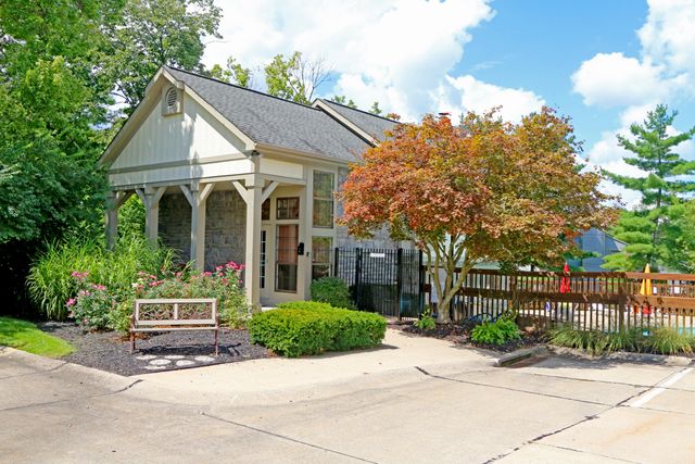 117 Creekstone Court, 13C, Cold Spring, KY 41076