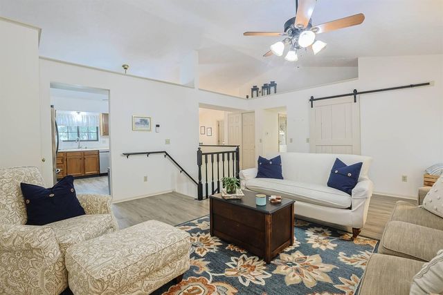 117 Creekstone Court, 13C, Cold Spring, KY 41076