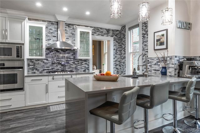 283 Linwood Avenue, Buffalo, NY 14209