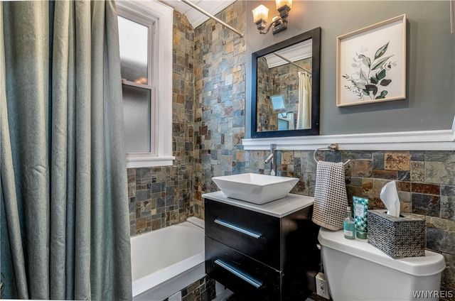 283 Linwood Avenue, Buffalo, NY 14209