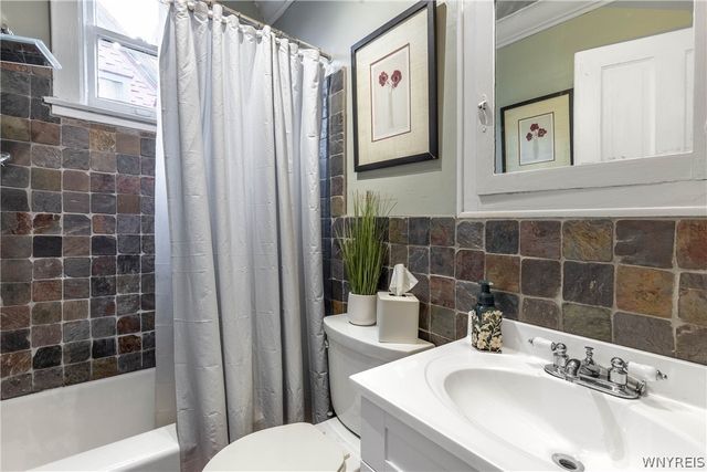 283 Linwood Avenue, Buffalo, NY 14209