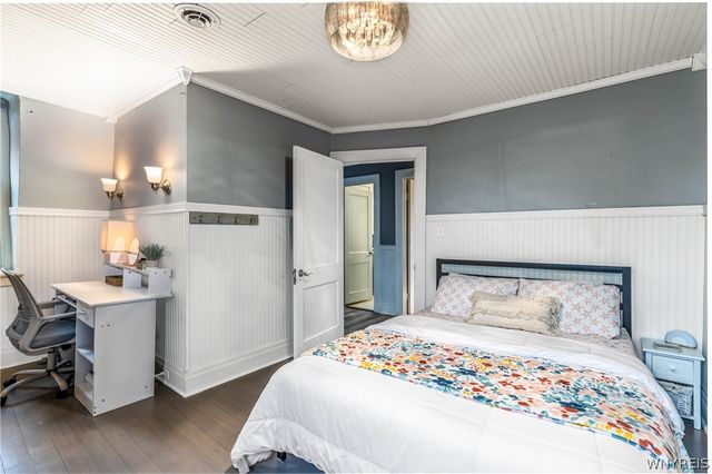 283 Linwood Avenue, Buffalo, NY 14209