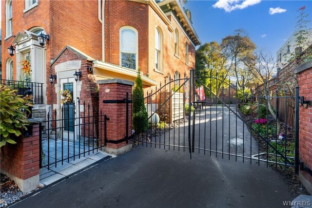 283 Linwood Avenue, Buffalo, NY 14209