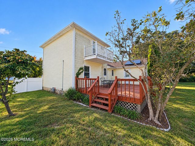 573 Shark Lane, Manahawkin, NJ 08050