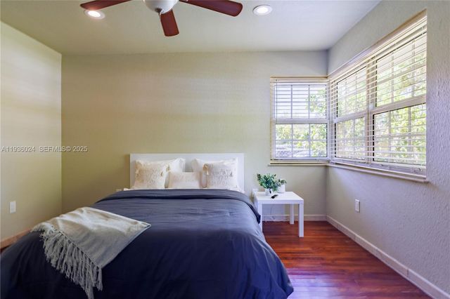 250 NE 48th St, Miami, FL 33137