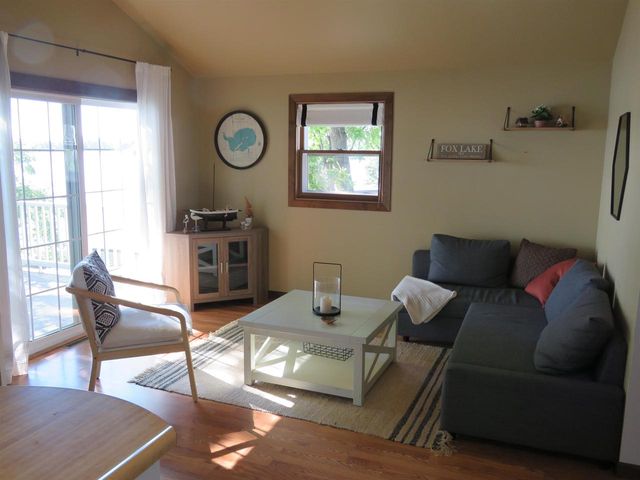 N10524 Howard Avenue, Fox Lake, WI 53933