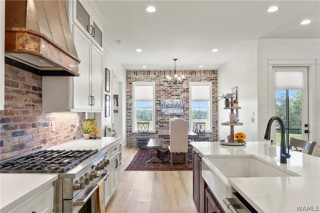 1952 County Road 52, Moundville, AL 35474