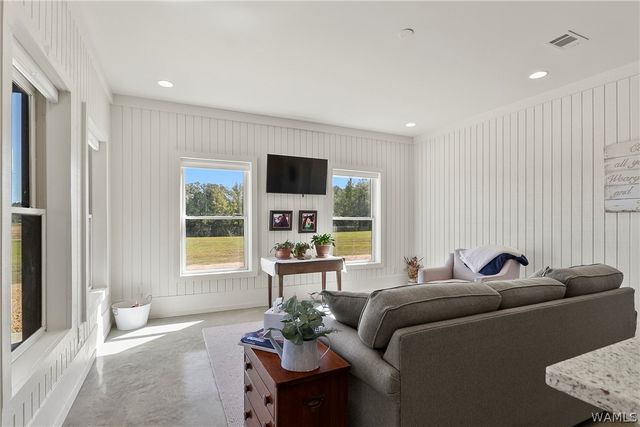 1952 County Road 52, Moundville, AL 35474