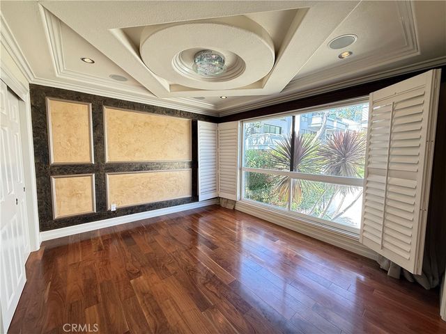 18 Odyssey Court 116, Newport Beach, CA 92663