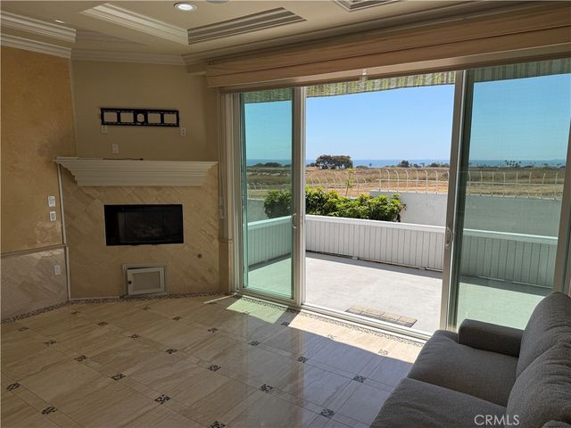 18 Odyssey Court 116, Newport Beach, CA 92663