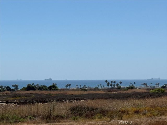 18 Odyssey Court 116, Newport Beach, CA 92663