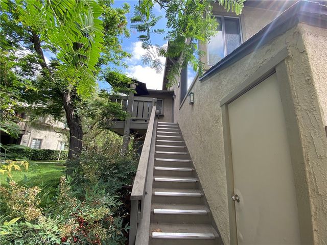 136 Echo Run, Irvine, CA 92614