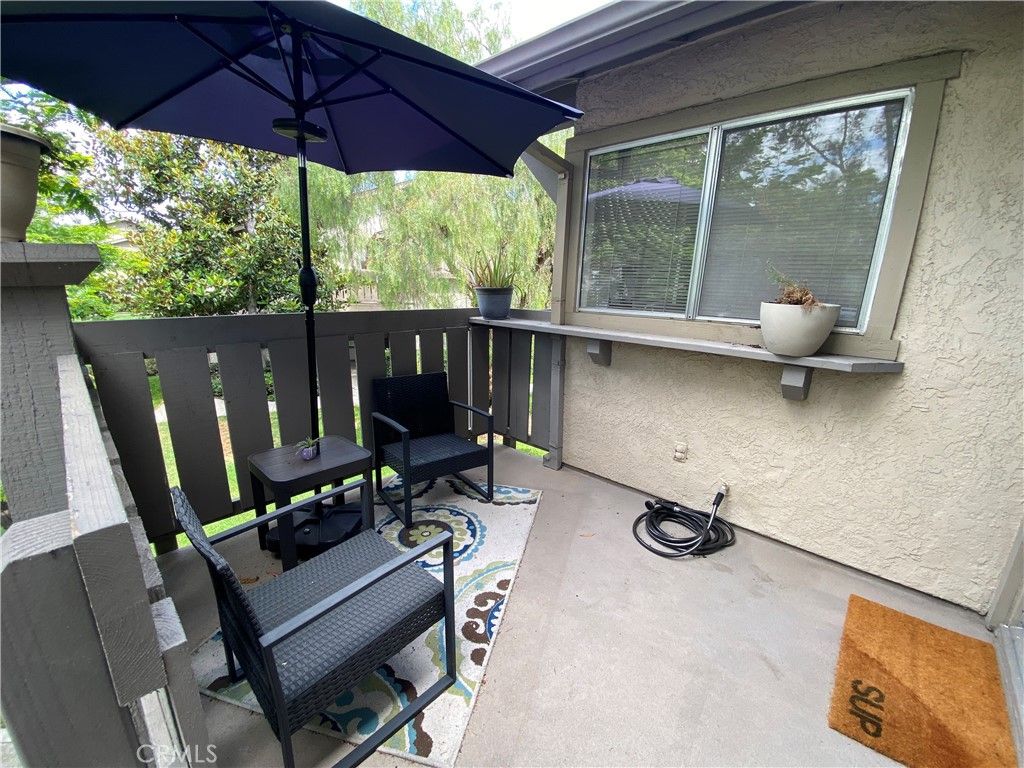 Image 5 of property listing at 136 Echo Run, Irvine, CA 92614
