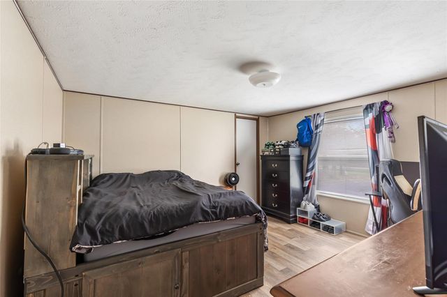 58 County Road 4006, Dayton, TX 77535