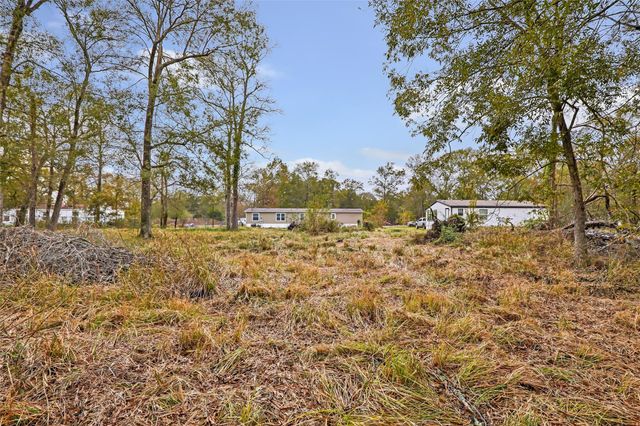 58 County Road 4006, Dayton, TX 77535