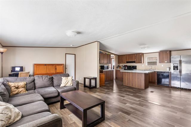 58 County Road 4006, Dayton, TX 77535