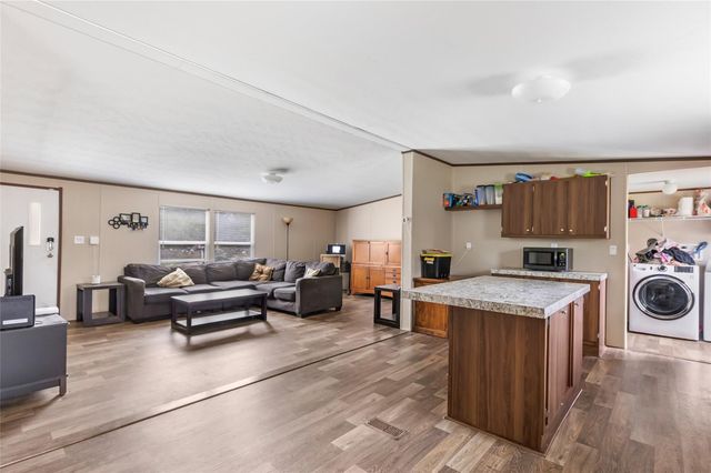 58 County Road 4006, Dayton, TX 77535