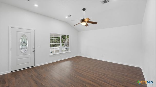 501 Bald Eagle, Canyon Lake, TX 78133