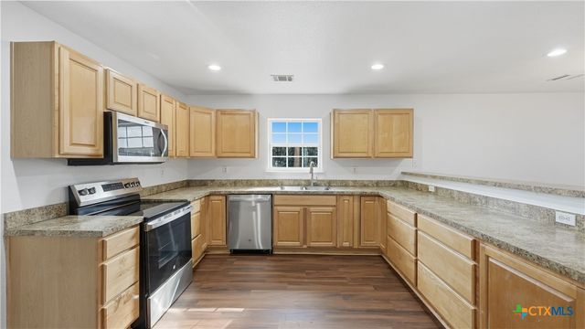 501 Bald Eagle, Canyon Lake, TX 78133