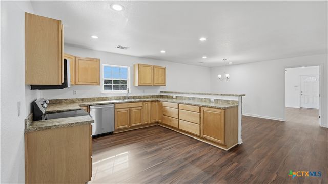 501 Bald Eagle, Canyon Lake, TX 78133