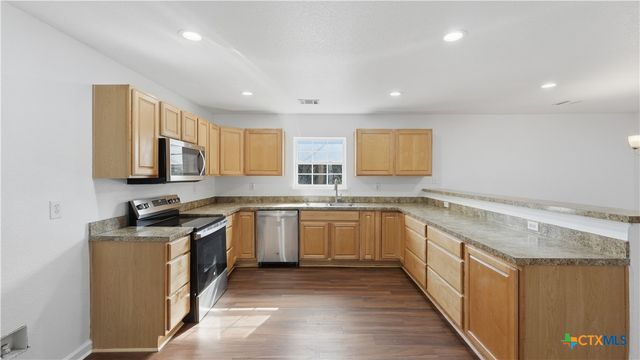 501 Bald Eagle, Canyon Lake, TX 78133