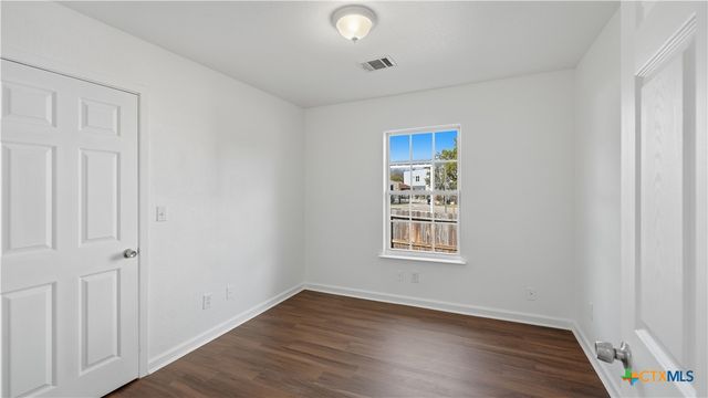 501 Bald Eagle, Canyon Lake, TX 78133