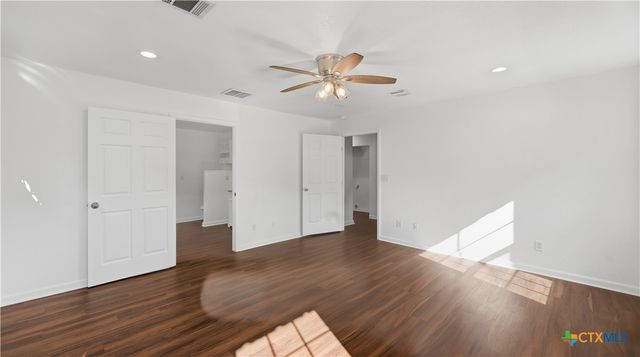 501 Bald Eagle, Canyon Lake, TX 78133