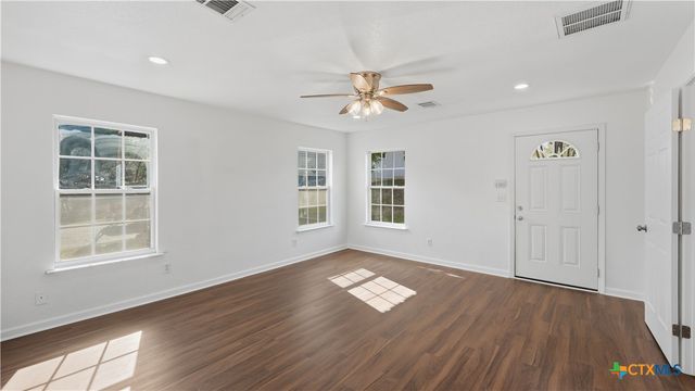 501 Bald Eagle, Canyon Lake, TX 78133