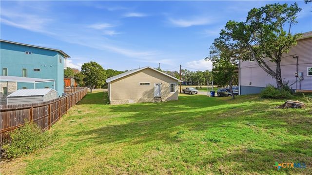 501 Bald Eagle, Canyon Lake, TX 78133