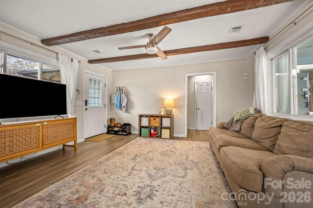 1685 Lynn Road, Columbus, NC 28722