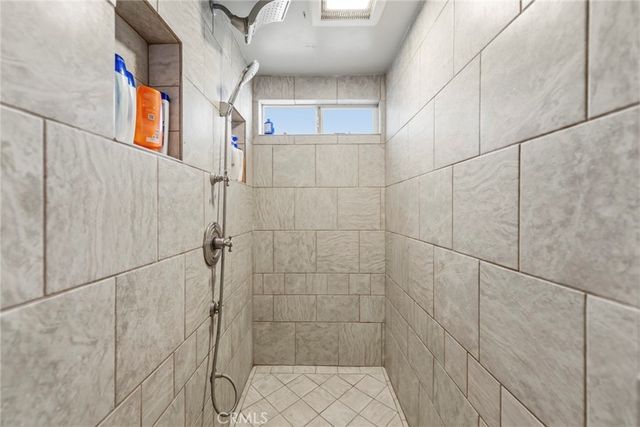 1545 Cambria, Los Angeles, CA 90017