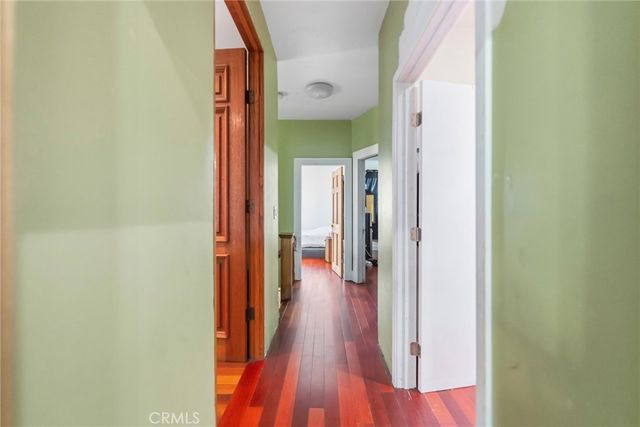 1545 Cambria, Los Angeles, CA 90017