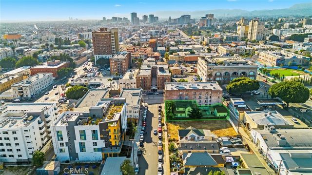 1545 Cambria, Los Angeles, CA 90017