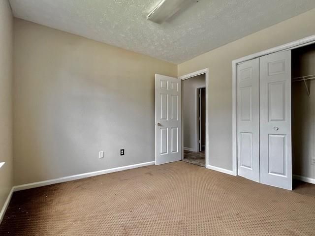 5335 Durham Ridge Court NW, Lilburn, GA 30047