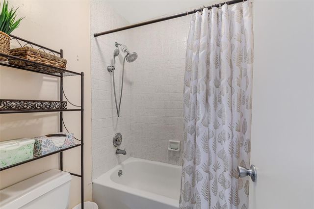 9732 Hammocks Blvd 203-17, Miami, FL 33196