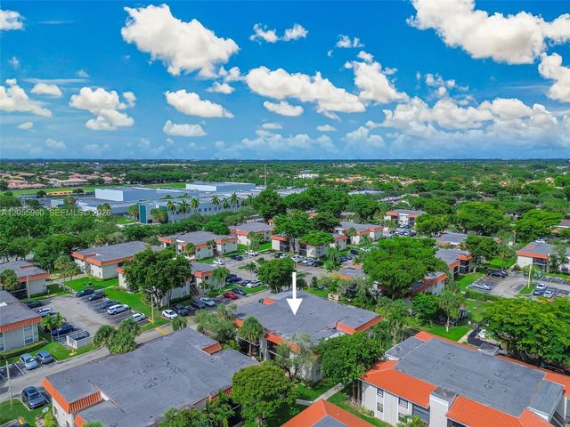 9732 Hammocks Blvd 203-17, Miami, FL 33196