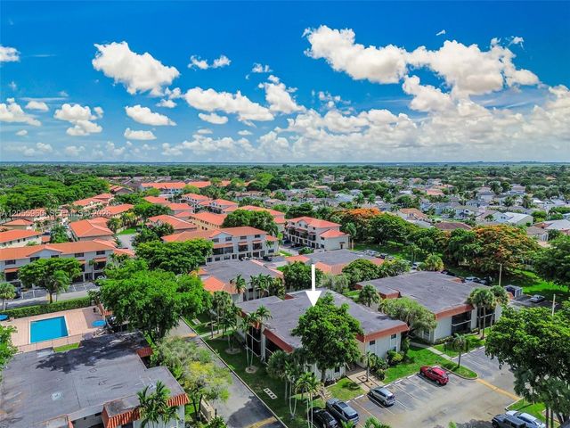9732 Hammocks Blvd 203-17, Miami, FL 33196