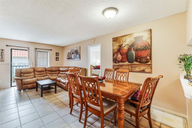 9732 Hammocks Blvd 203-17, Miami, FL 33196