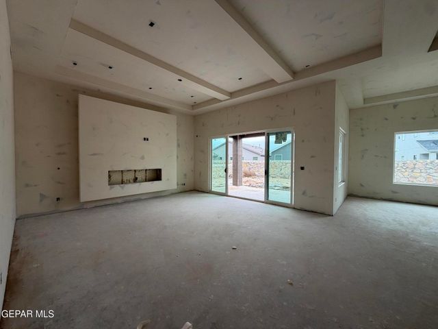 13917 Summer View Avenue, El Paso, TX 79928