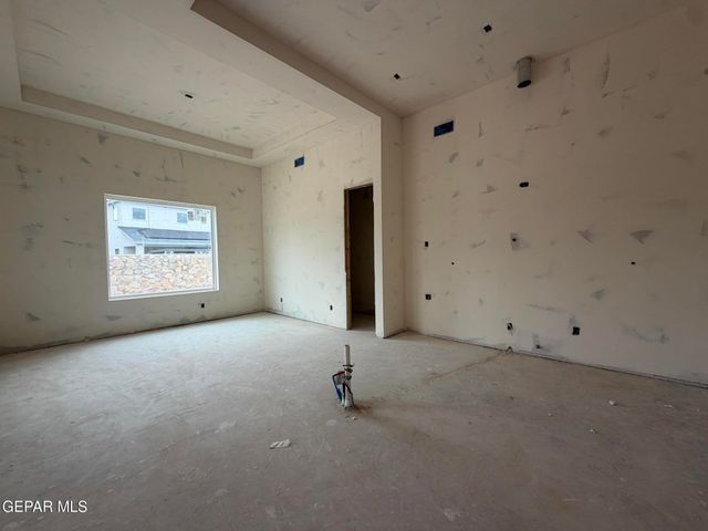 13917 Summer View Avenue, El Paso, TX 79928