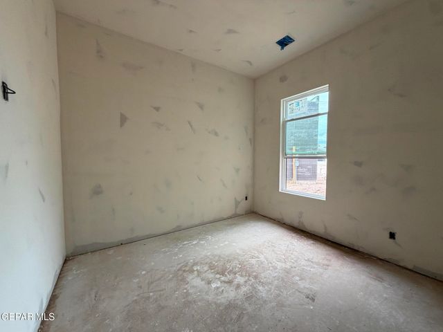 13917 Summer View Avenue, El Paso, TX 79928
