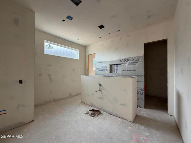 13917 Summer View Avenue, El Paso, TX 79928