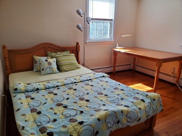 1696 Liberty St, Braintree, MA 02184