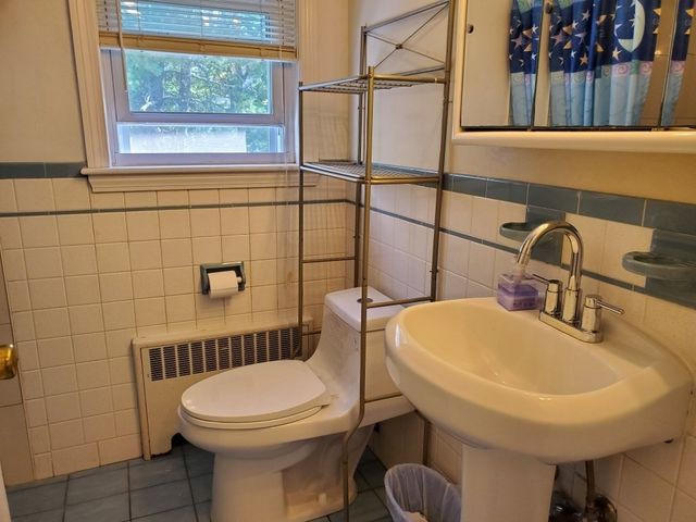 1696 Liberty St, Braintree, MA 02184