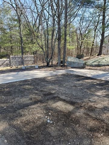 1696 Liberty St, Braintree, MA 02184