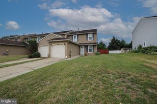 190 S HILL DR, Westampton, NJ 08060