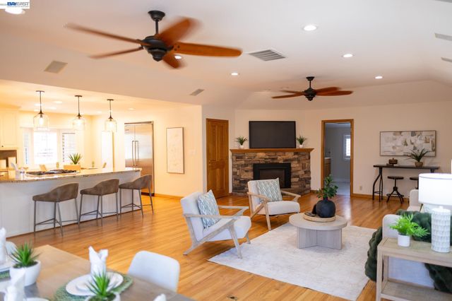 38631 Kimbro Street, Fremont, CA 94536