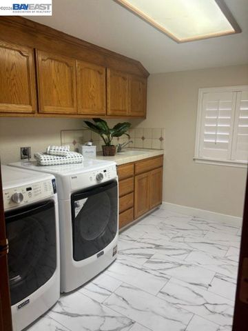 38631 Kimbro Street, Fremont, CA 94536