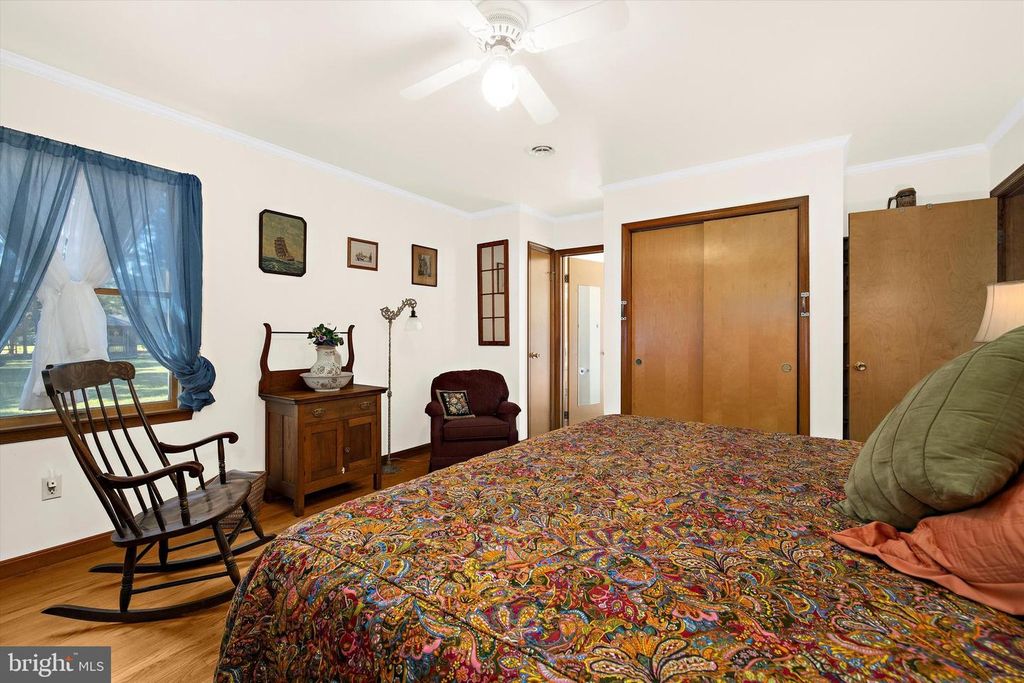 Image 10 of property listing at 7844 SHORE DR, Preston, MD 21655