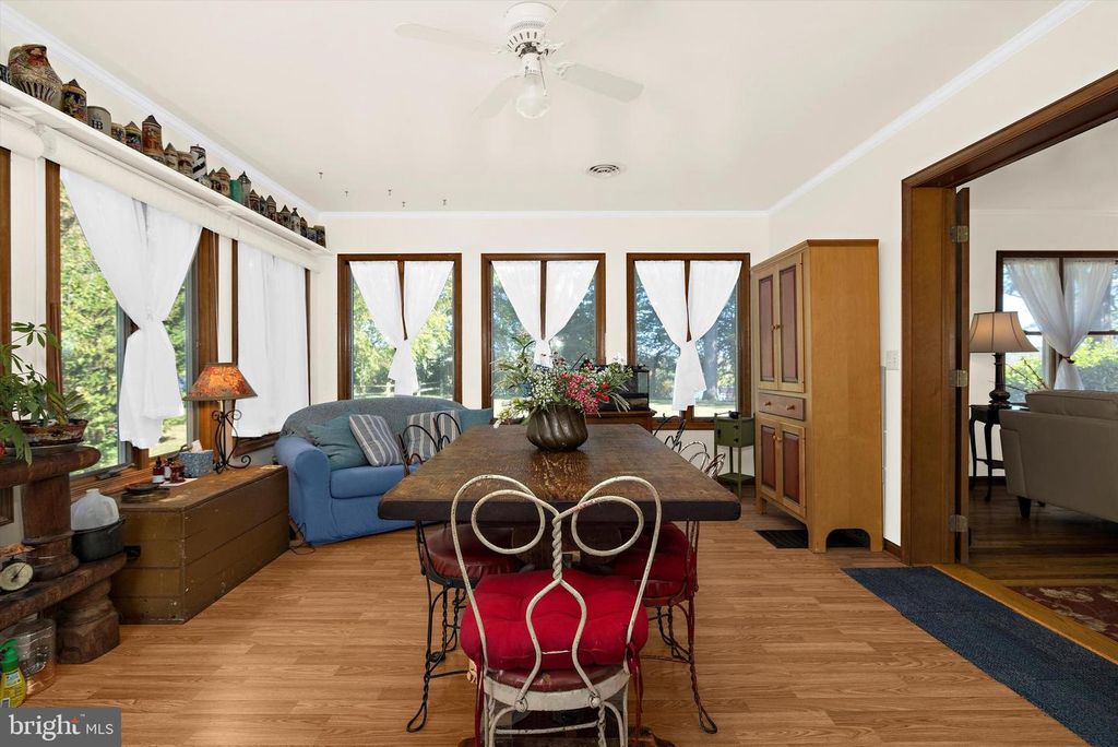 Image 5 of property listing at 7844 SHORE DR, Preston, MD 21655